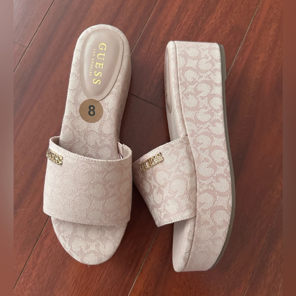 Guess wedge sandals